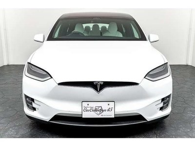 2018 Tesla MODEL X — фото 2