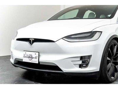 2018 Tesla MODEL X — фото 9