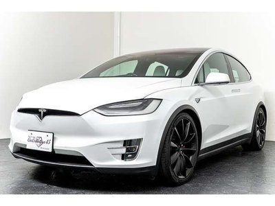 2018 Tesla MODEL X — фото 8