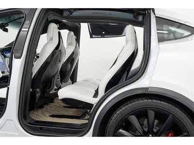 2018 Tesla MODEL X — миниатюра 45