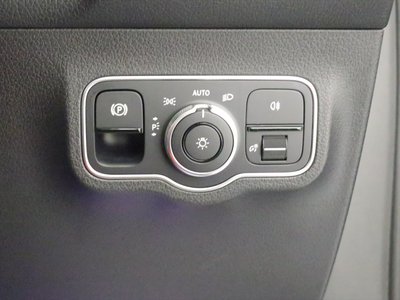 2024 Mercedes-BENZ GLB — миниатюра 31