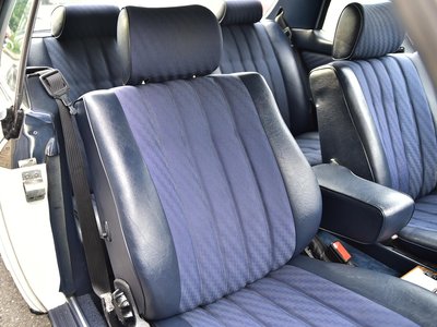 MERCEDES-BENZ MEDIUM-CLASS COUPE - 4