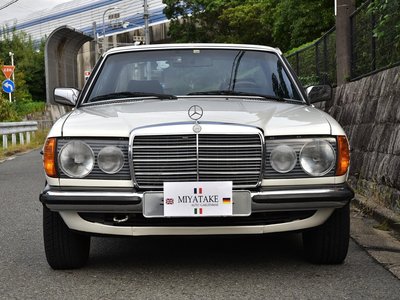 MERCEDES-BENZ MEDIUM-CLASS COUPE - 5