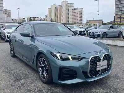 2025 BMW 4 SERIES photo 5