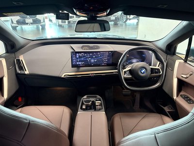 2023 BMW IX 缩略图 32
