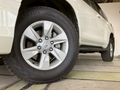 TOYOTA LAND CRUISER PRADO - 7