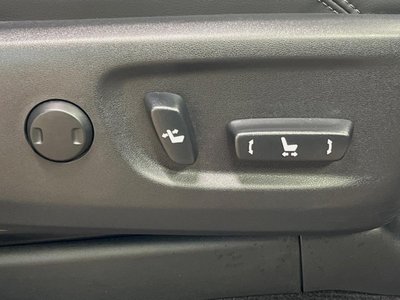 TOYOTA LAND CRUISER PRADO - 6