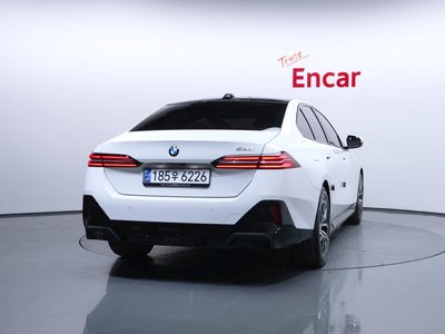 BMW 5 SERIES - 3