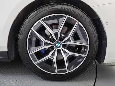 BMW 5 SERIES - 8