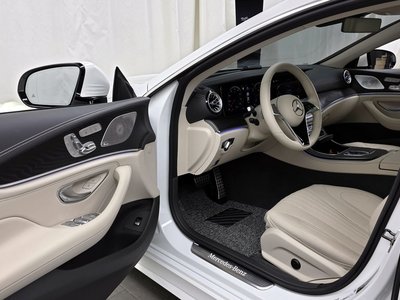 MERCEDES-BENZ CLS - 10