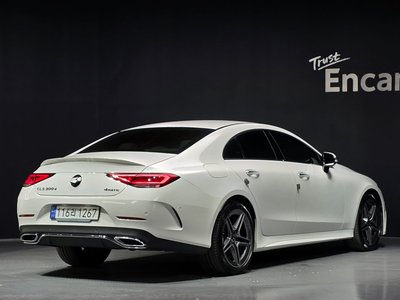 MERCEDES-BENZ CLS - 4