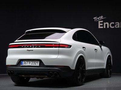 PORSCHE CAYENNE - 4