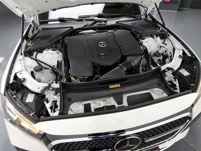 MERCEDES-BENZ E-CLASS - 7