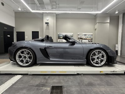 صورة 3 لـ 2024 Porsche 718 SPYDER