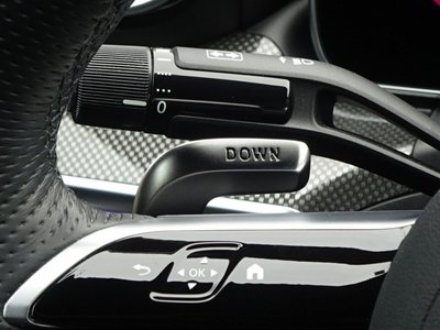 صورة مصغرة 27 لـ 2025 Mercedes-BENZ C-CLASS AMG