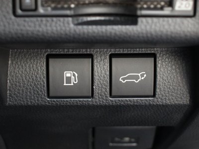 TOYOTA CROWN ESTATE - 10