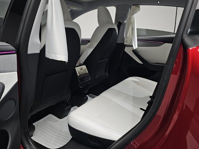 صورة مصغرة 16 لـ 2025 Tesla MODEL Y