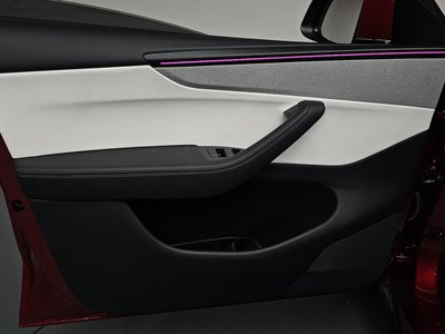 صورة مصغرة 14 لـ 2025 Tesla MODEL Y