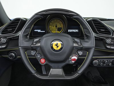 صورة مصغرة 14 لـ 2016 Ferrari 488 SPIDER