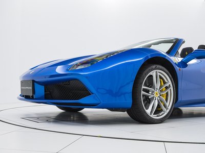 صورة مصغرة 25 لـ 2016 Ferrari 488 SPIDER