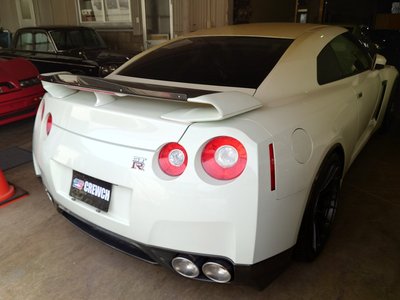 NISSAN GT-R - 5