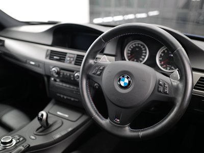 2011 BMW M3 SEDAN photo 6