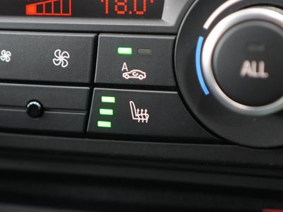 2011 BMW M3 SEDAN — миниатюра 26
