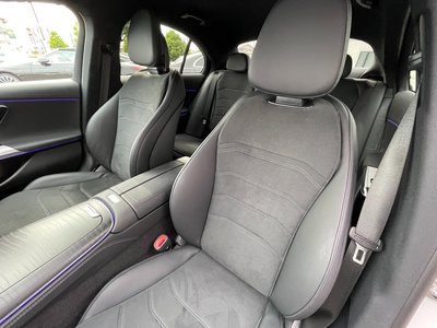 MERCEDES-BENZ E-CLASS - 6