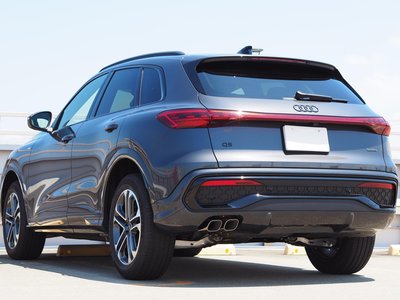 2025 AUDI Q5 photo 10