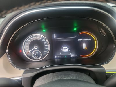 2021 GENESIS GV70 photo 7
