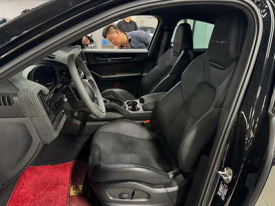 PORSCHE CAYENNE - 10