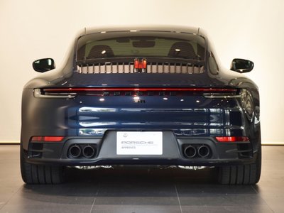 صورة 6 لـ 2021 Porsche 911
