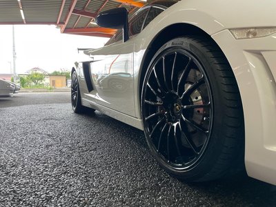 2011 Lamborghini GALLARDO thumbnail 12