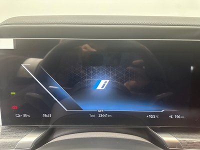 BMW I7 - 4