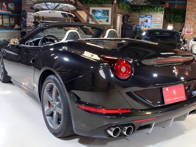صورة مصغرة 21 لـ 2014 Ferrari CALIFORNIA T