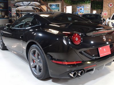 صورة مصغرة 22 لـ 2014 Ferrari CALIFORNIA T