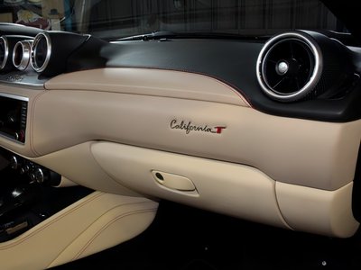 صورة مصغرة 39 لـ 2014 Ferrari CALIFORNIA T