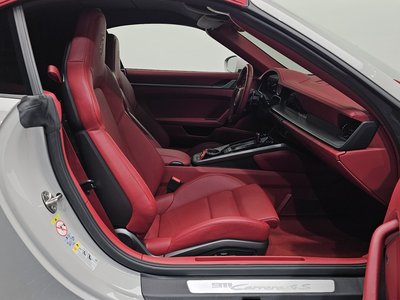 صورة مصغرة 11 لـ 2022 Porsche 911