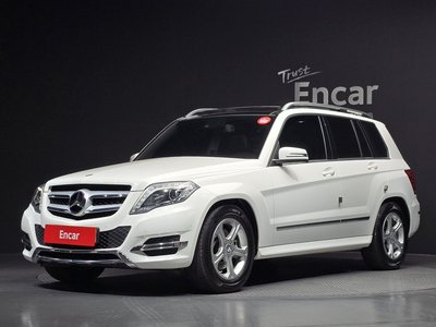 MERCEDES-BENZ GLK - 1