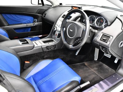 2017 Aston Martin V8 照片 2