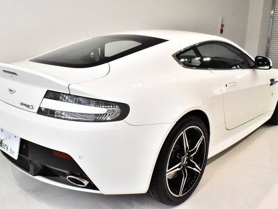 2017 Aston Martin V8 照片 15