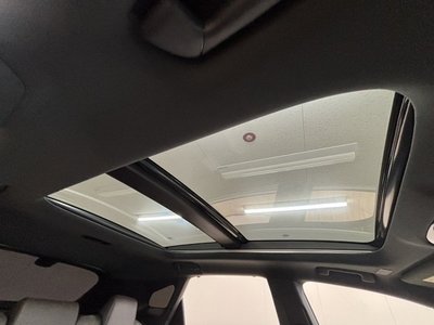 صورة مصغرة 35 لـ 2023 Lexus RX