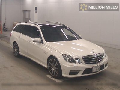 MERCEDES-BENZ E-CLASS - 1