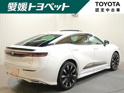 TOYOTA CROWN CROSSOVER - 2