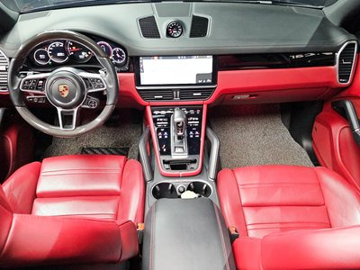 PORSCHE CAYENNE - 5