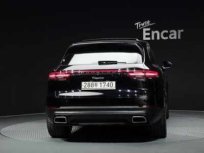 PORSCHE CAYENNE - 4