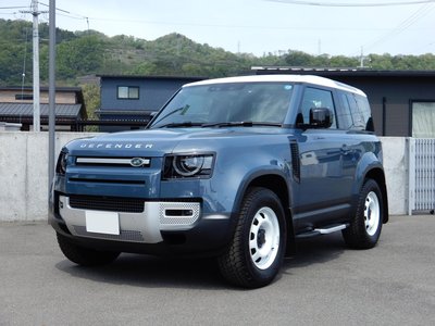 LAND ROVER DEFENDER - 1