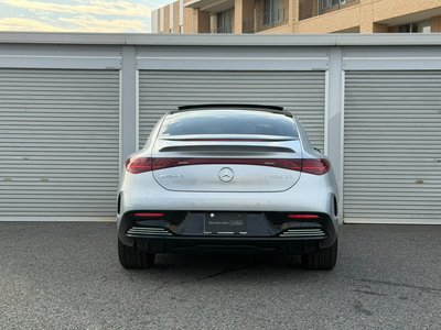صورة 8 لـ 2023 Mercedes-BENZ EQE AMG