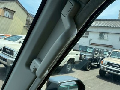 صورة مصغرة 36 لـ 2024 Toyota LAND CRUISER 70