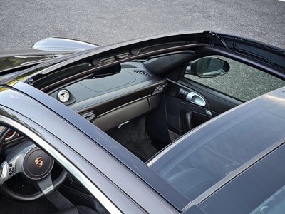 2009 Porsche 911 — миниатюра 11